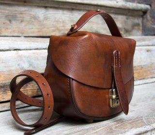 Leather purse Kaya color vintage brown