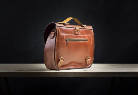 Torba skórzana na laptopa kolor rudy i żółty messenger Torba skórzana na laptopa kolor rudy i żółty messenger
